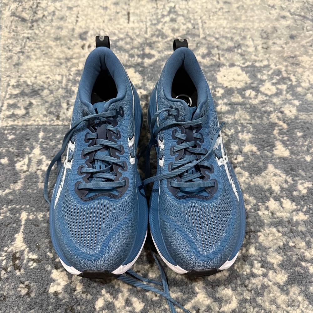 Asics Superblast 2